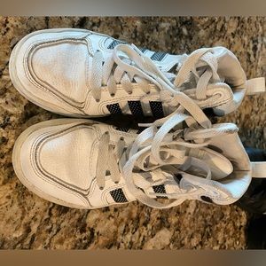 Adidas high tops sneakers for girls size 2Y
